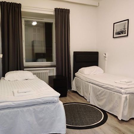 Alexi Apartments - Newly Renovated Apt In The Heart Of The City Near To Railway Station And Nokia Arena تامبير المظهر الخارجي الصورة