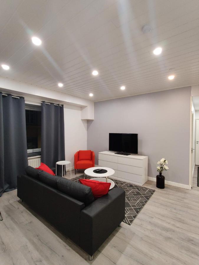 Alexi Apartments - Newly Renovated Apt In The Heart Of The City Near To Railway Station And Nokia Arena تامبير المظهر الخارجي الصورة