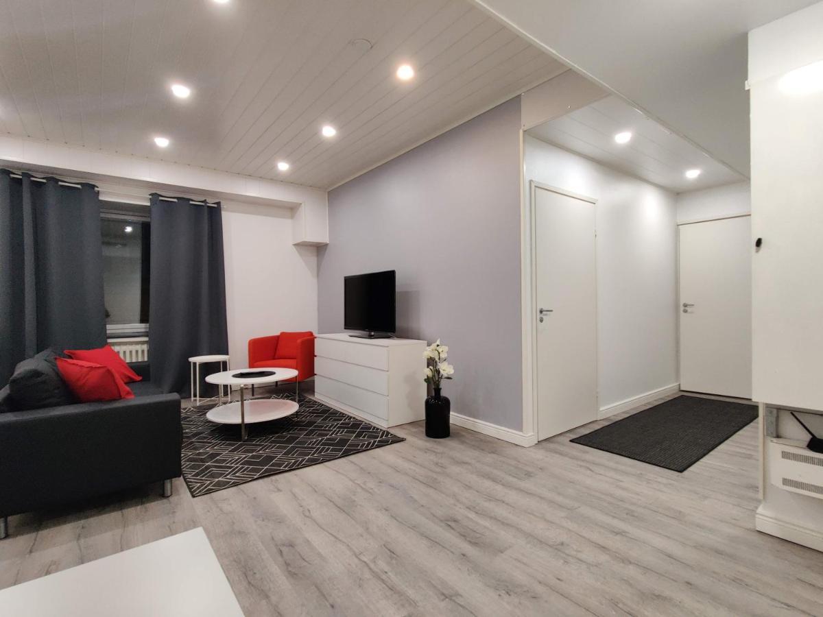 Alexi Apartments - Newly Renovated Apt In The Heart Of The City Near To Railway Station And Nokia Arena تامبير المظهر الخارجي الصورة