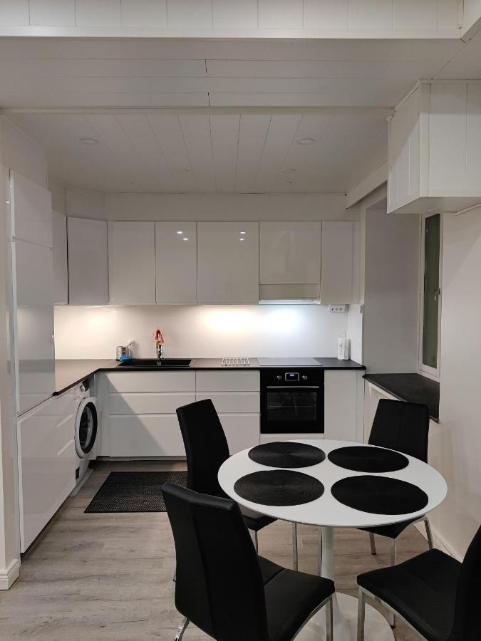 Alexi Apartments - Newly Renovated Apt In The Heart Of The City Near To Railway Station And Nokia Arena تامبير المظهر الخارجي الصورة